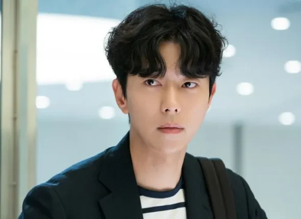 Yoon Hyun Min